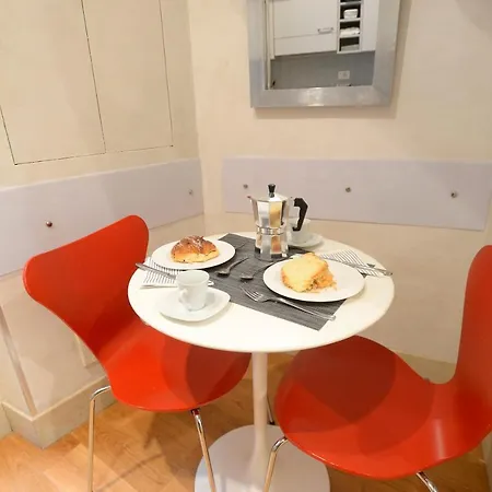 La Casa Degli Osti 1 - Piazza Navona Roma